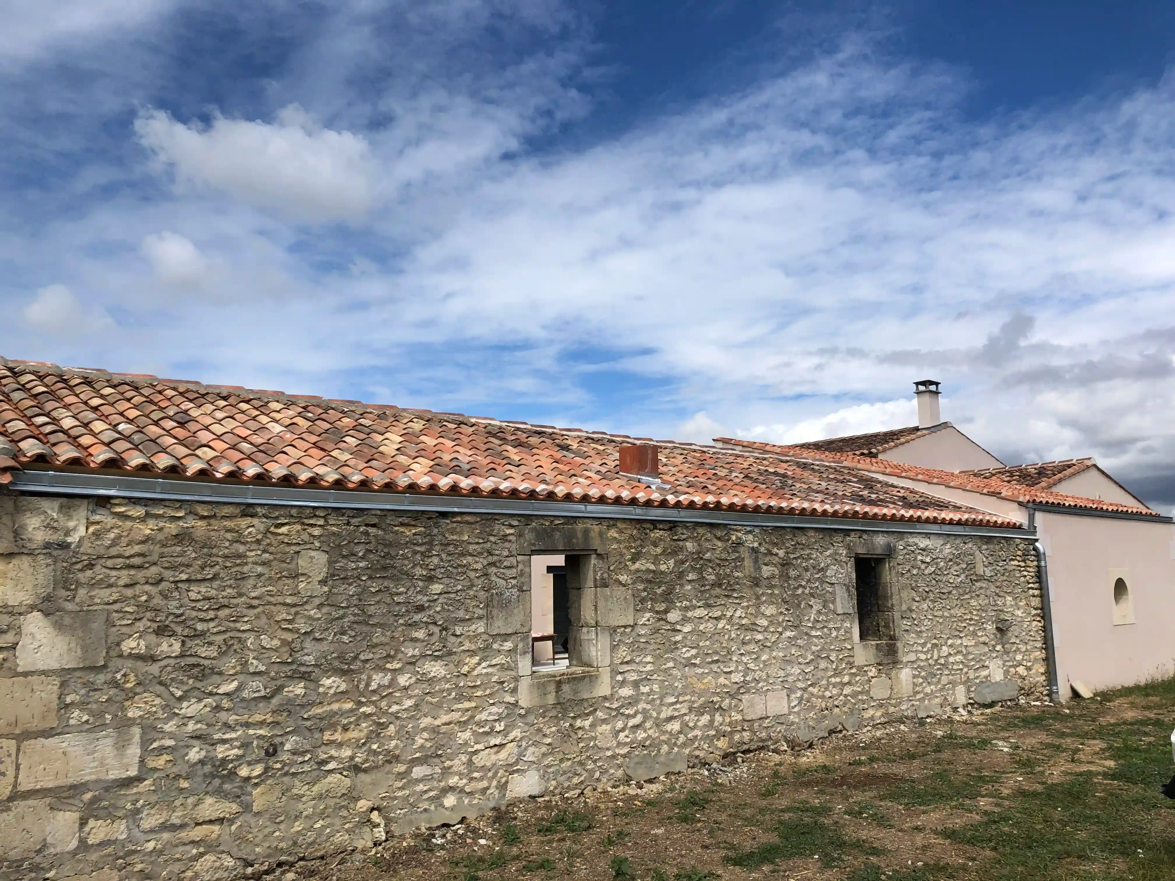 Chantier de menuiserie en cours